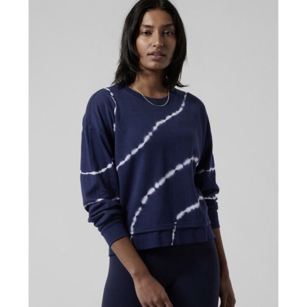 Athleta Sundown II Sweatshirt Eclipse Blue Size Medium Pullover Casual J138